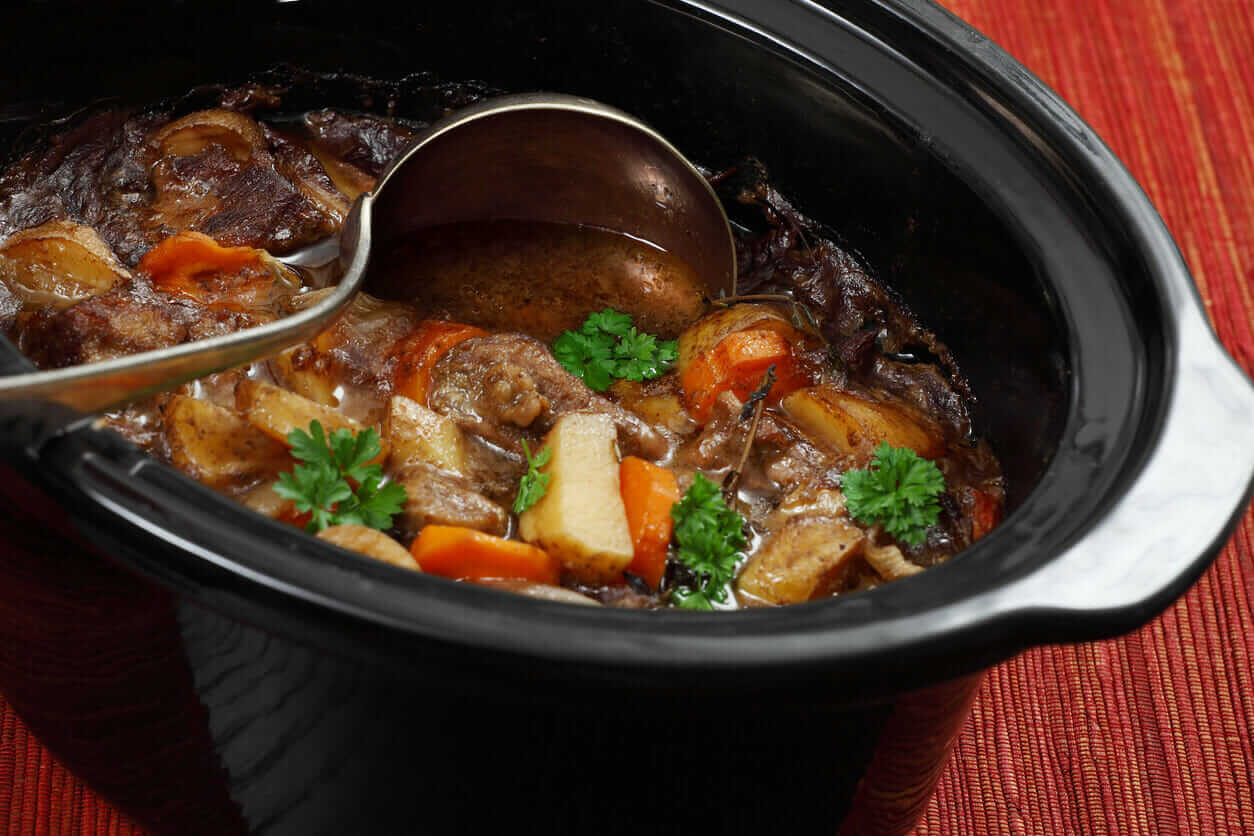 Crock Pot Beef Bourguignon